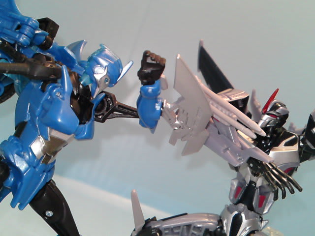 TFプライムRID デラックスクラス アーシーをゆっくり紹介 TFプライムRID デラックスクラス アーシーをゆっくり紹介