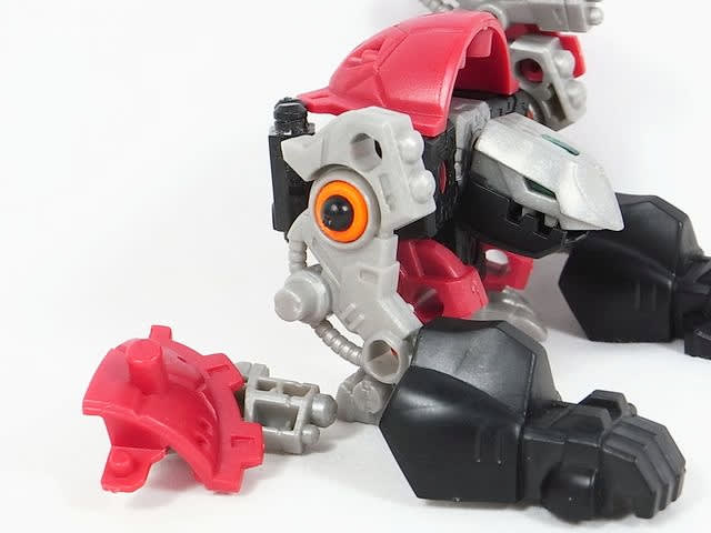 人工機械獣群 08 - 大きな世界の小さな部屋