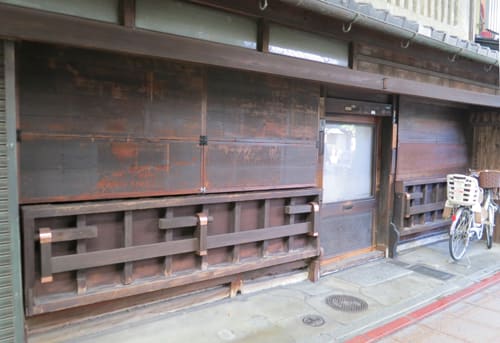 ばったり床几ってすごい 京男雑記帳 ばったり床几ってすごい 京男雑記帳
