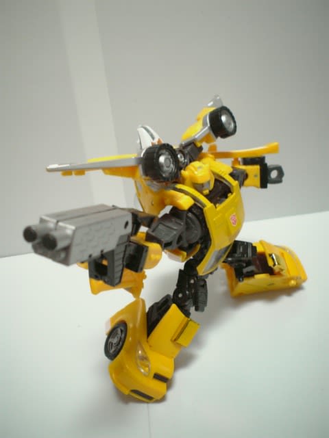 変形！ヘンケイ！トランスフォーマー C-02 バンブル レビュー