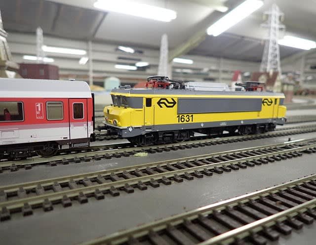 EC(EuroCity・ユーロシティ）105 BernerOberland ベルナー