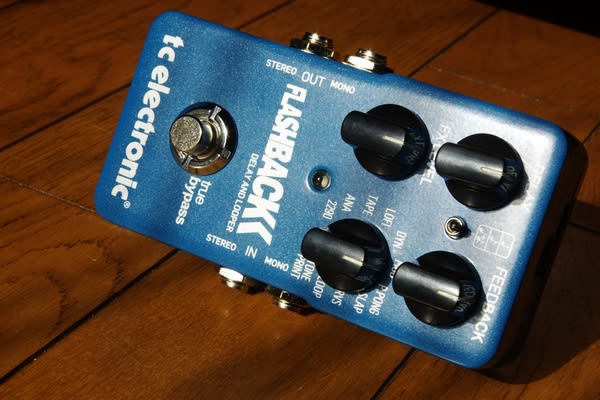 エフェクターその22 tc electronic FLASHBACK X4 DELAY AND エフェクターその22 tc electronic FLASHBACK X4 DELAY AND