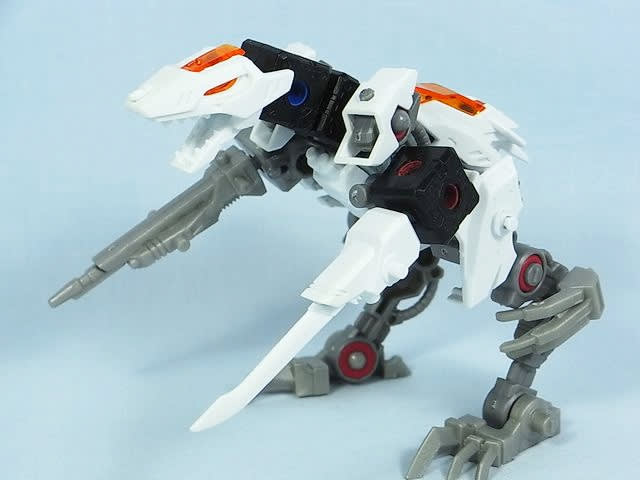 人工機械獣群 03 - 大きな世界の小さな部屋