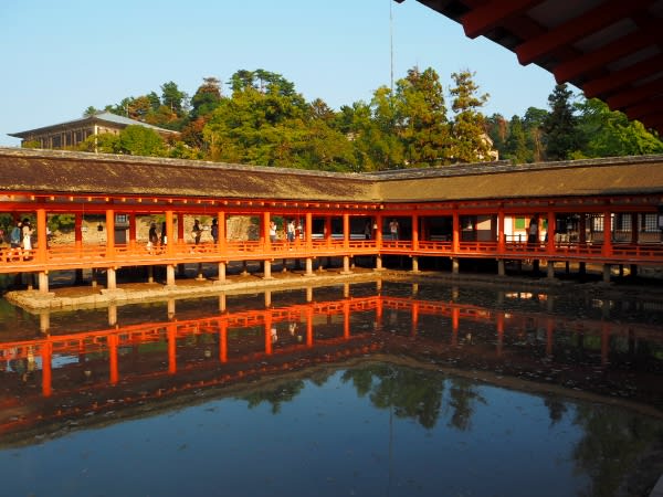広島５ 宮島 厳島神社 2 三つの鏡池 水早 Mizuha 神社と写真と一人旅