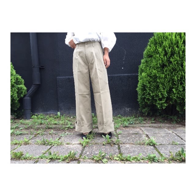 【セール 登場から人気沸騰】 WASHED AURALEE FINX BLOG FOLKS SEED - PANTS WIDE TUCK CHINO パンツ