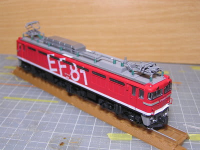 KATO 3021-2 EF81-95 レインボー に常磐無線アンテナ - 鉄な僕と KATO 3021-2 EF81-95 レインボー に常磐無線アンテナ - 鉄な僕と