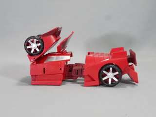 TFユナイトウォリアーズ デラックスクラス ライトスピードを