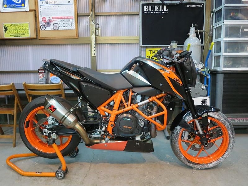 やっぱり、レーシング仕様は美しいです！KTM 790 DUKE 最終戦