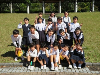 小学校　　集合写真 