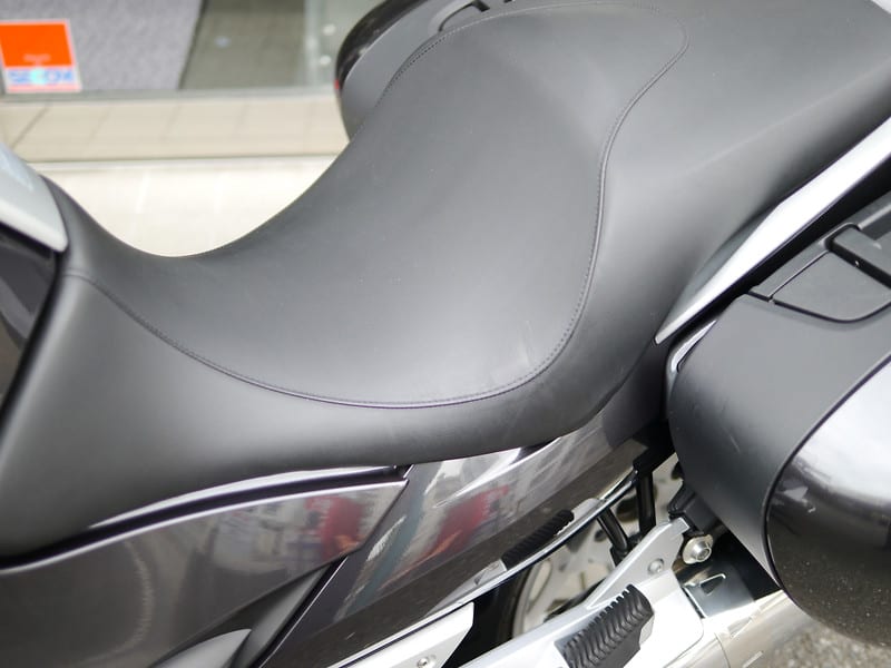 BMW認定中古車入荷情報!R1200RT ローダウン仕様 - モトラッド BMW認定中古車入荷情報!R1200RT ローダウン仕様 - モトラッド