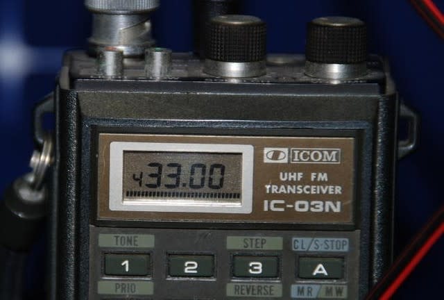 古い無線機の動作確認(その2、IC-03N) - INBのゆっくりハム 古い無線機の動作確認(その2、IC-03N) - INBのゆっくりハム