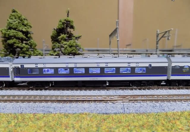 TOMIXの92746 JR583系電車(きたぐに)(新塗装)を TOMIXの92746 JR583系電車(きたぐに)(新塗装)を