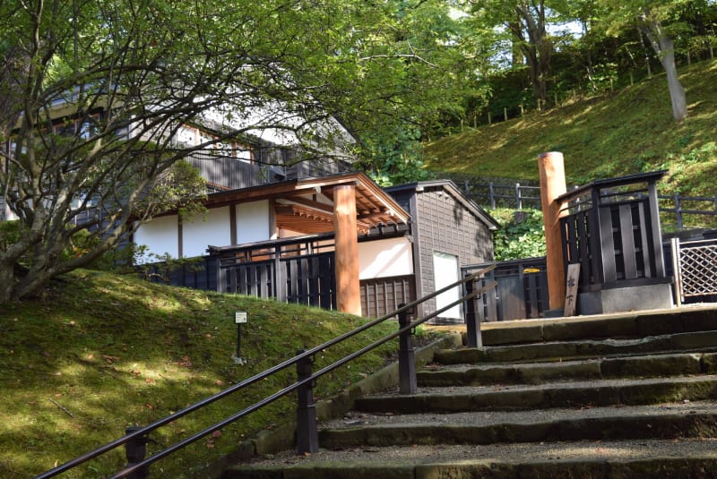 出羽・古城の旅 河内源氏の名門、秋田藩佐竹氏の久保田城