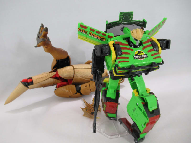 トランスフォーマー×ジュラシックパーク デラックスクラス