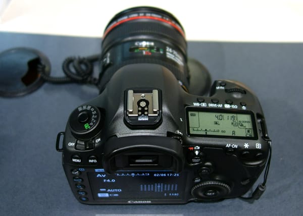 キヤノン「EOS 5Ds / 5Ds R」を触ってみた - つれづれ写真ノート キヤノン「EOS 5Ds / 5Ds R」を触ってみた - つれづれ写真ノート