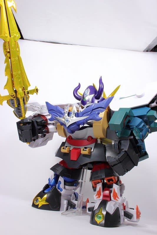 元祖SDガンダム 闇機甲神ガンジェノサイダー - 城西ドンガルドン 元祖SDガンダム 闇機甲神ガンジェノサイダー - 城西ドンガルドン