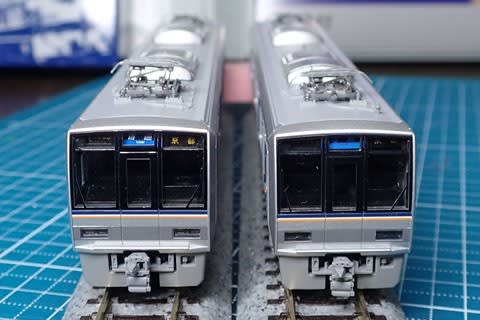 TOMIX 207系の再生産品を買ったら、微妙な仕様変更があった - K TOMIX 207系の再生産品を買ったら、微妙な仕様変更があった - K