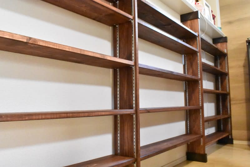 最高の自作本棚 mqdefault.jpg