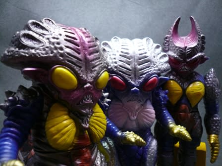 ウルトラマン] 172 ベンゼン星人 16cm ソフビ フィギュア 怪獣 等し