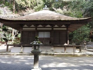 空海が如意輪観世音菩薩を刻んで本尊とした 「観心寺」 - 泉飛鳥塾 空海が如意輪観世音菩薩を刻んで本尊とした 「観心寺」 - 泉飛鳥塾