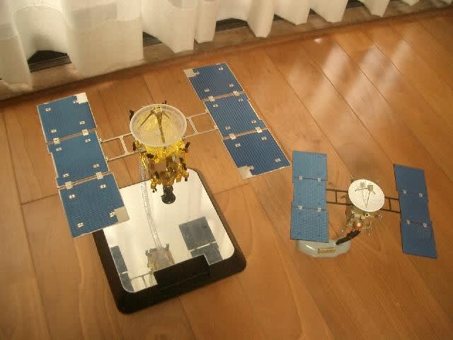 大人の超合金 小惑星探査機 はやぶさ で遊ぼう! - 天燈茶房 大人の超合金 小惑星探査機 はやぶさ で遊ぼう! - 天燈茶房