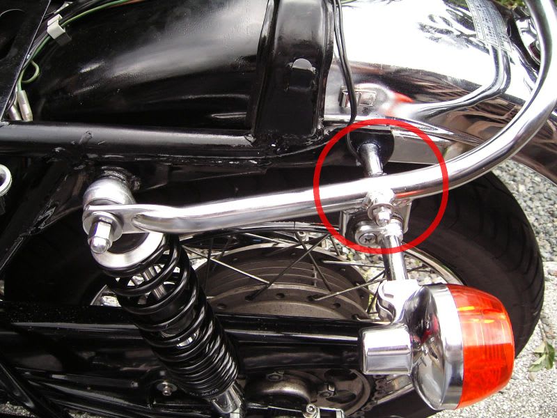 CB750 Four K4 IKON(アイコン)リアショック 取り付け 記 CB750 Four K4 IKON(アイコン)リアショック 取り付け 記