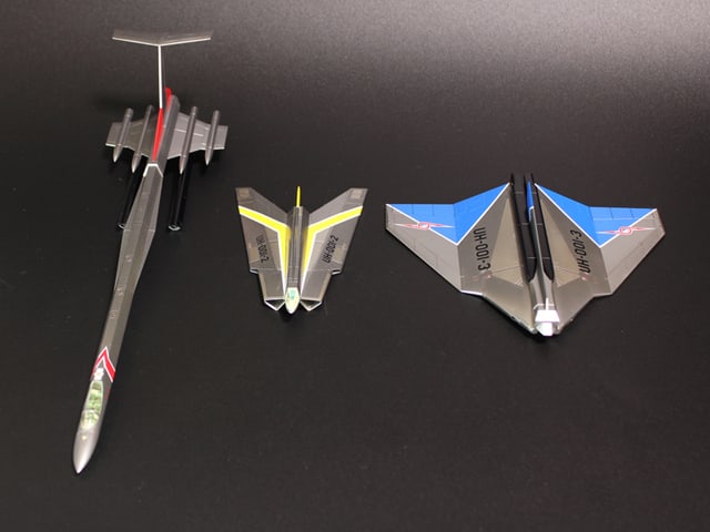 ハセガワ 1/144 ウルトラセブン ウルトラホーク1号 完成品 ハセガワ 1/144 ウルトラセブン ウルトラホーク1号 完成品