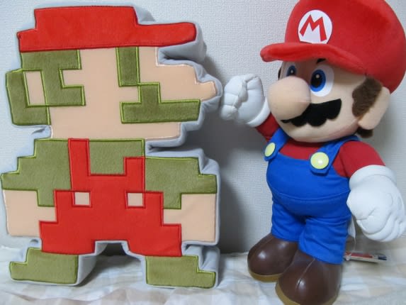 中古クッション・抱き枕・本体(キャラクター) ドットマリオ