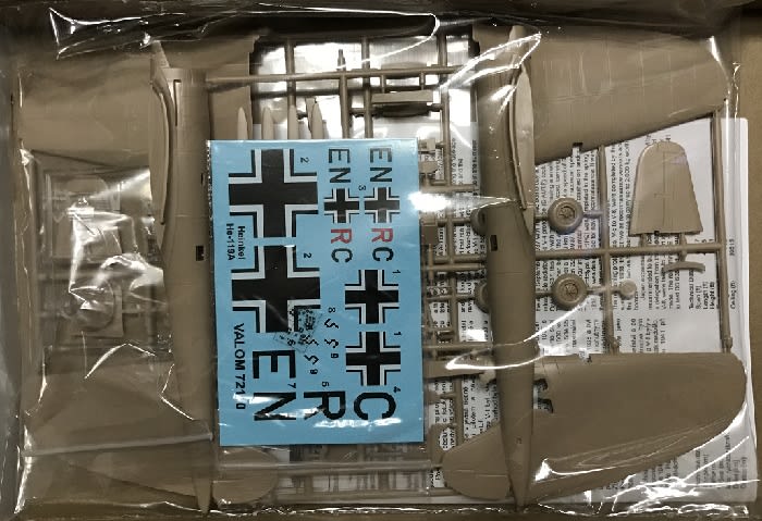 Amazon | バロム 1/72 日本海軍 ハインケル He119 高速偵察機