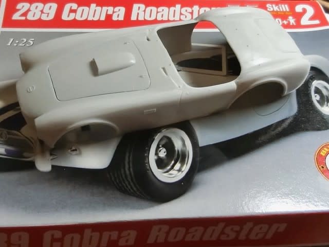1/25amt シェルビーコブラ289 ケンマイルズ フォードvs