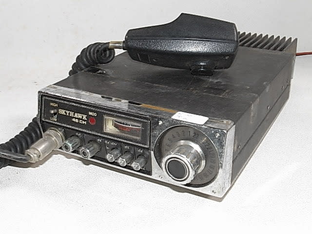 デコトラ CBラジオ Uniden Pro-330e 取締り回避 合法CB無線