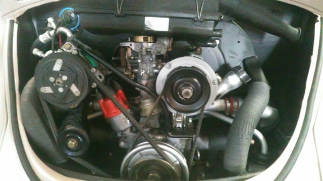 独特の上品 6V 空冷ビートル リアフードです 腐食ありますので要補修です 錆 パーツ