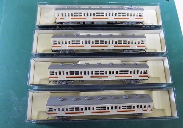 ROUNDHOUSEの10-905 103系JR東海タイプを見る ROUNDHOUSEの10-905 103系JR東海タイプを見る