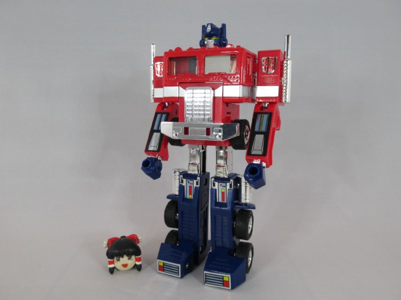 TF35周年記念 コンボイ&オプティマスプライムセットをゆっくり TF35周年記念 コンボイ&オプティマスプライムセットをゆっくり
