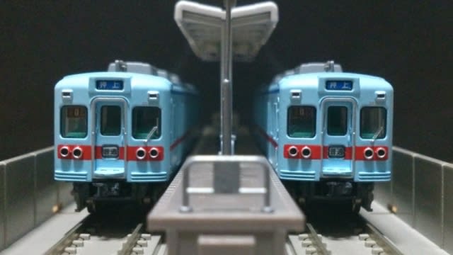 京成3500形3504F 1次車 朱帯色 後期仕様 青地種別・行先方向幕