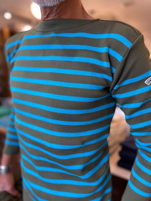 実店舗に来店される方も無地とボーダーと大人買いされる方が多いですね！ - boysmarket