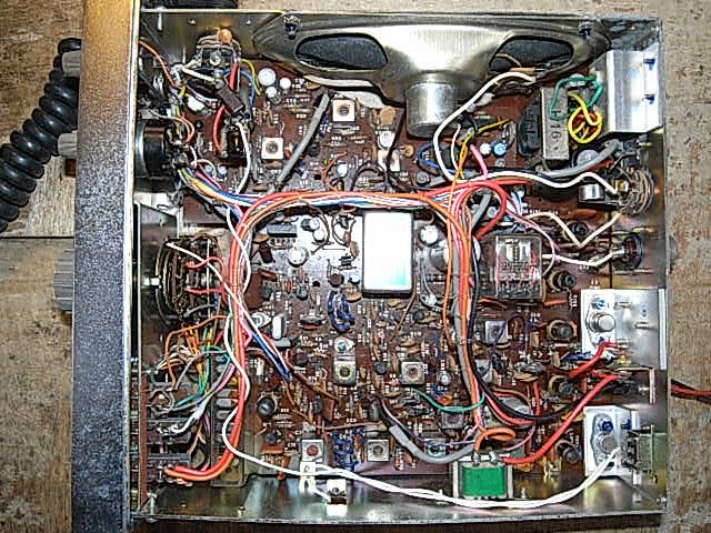 日本電業 Belcom, Liner 10、 28MHz, SSBトランシーバー 日本電業 Belcom, Liner 10、 28MHz, SSBトランシーバー