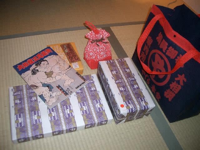 イベント】開館1年前カウントダウンイベント「どんどこ！巨大紙