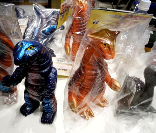 ワンフェス2012冬その①ソフビ - KADOMIUMTANK ワンフェス2012冬その①ソフビ - KADOMIUMTANK