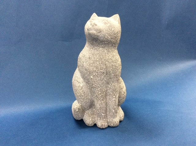 猫 彫刻 - 尾崎 慎 の 彫刻ライフ