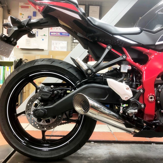 2021/2/2◇ZX-25R「OVER Racing フルチタンメガホン4-2-1」装着 2021/2/2◇ZX-25R「OVER Racing フルチタンメガホン4-2-1」装着