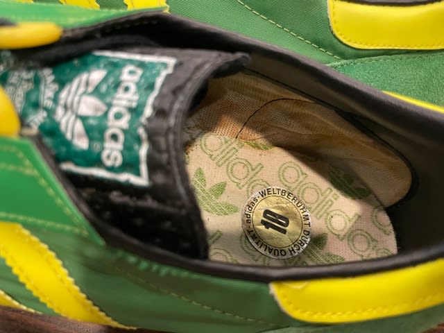 ADIDAS SL76 WEST GERMANY 70's - SOMA SHIMOKITAZAWA VINTAGE ADIDAS SL76 WEST GERMANY 70's - SOMA SHIMOKITAZAWA VINTAGE