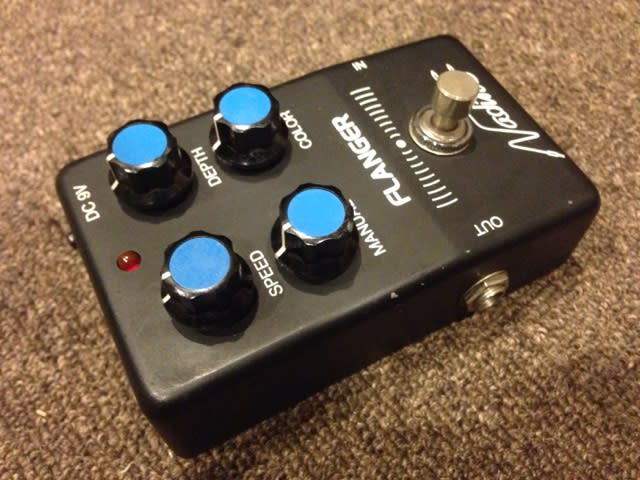 Nadine's / FLANGER - on Bass+