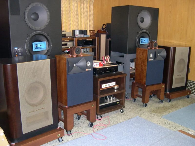 ウーレイ(UREI )813Bやダイヤトーン(DIATONE) 2S-305 も ウーレイ(UREI )813Bやダイヤトーン(DIATONE) 2S-305 も