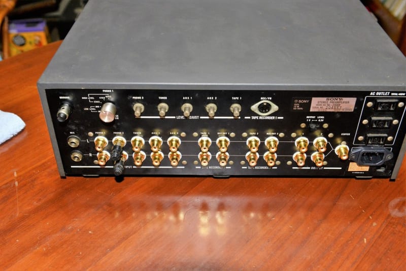 SONY TA-2000プリアンプの作りを楽しむ - Mr.トレイルの SONY TA-2000プリアンプの作りを楽しむ - Mr.トレイルの