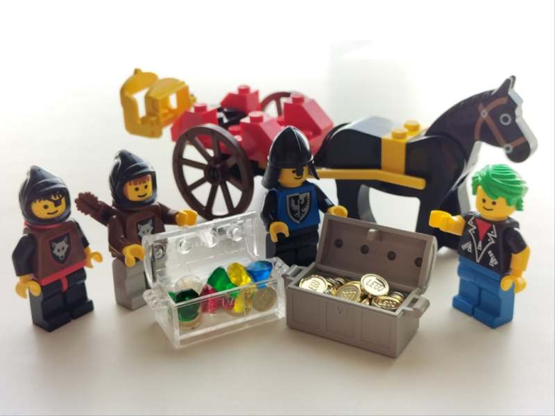 レゴ 3パーツセット 宝箱 & 聖杯 レゴ 3パーツセット 宝箱 & 聖杯 本物のレゴ® 宝箱 3 個パック