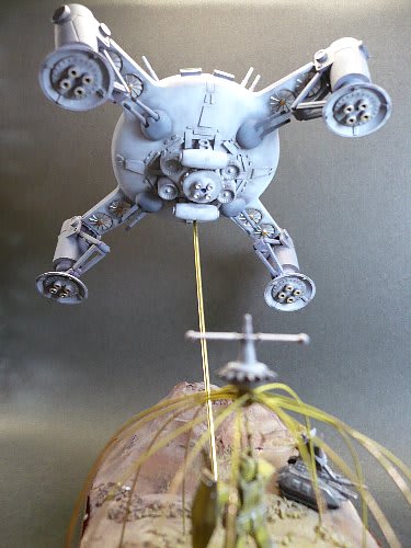 旧キットバンダイプラモデル　【アッザムジオラマ完成品】 旧キットバンダイプラモデル 【アッザムジオラマ完成品】