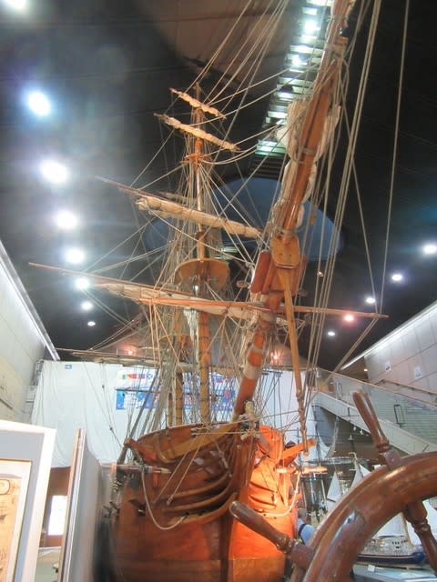 神戸海洋博物館に展示のイギリス軍艦ロドニー号の大型模型(1/8 神戸海洋博物館に展示のイギリス軍艦ロドニー号の大型模型(1/8
