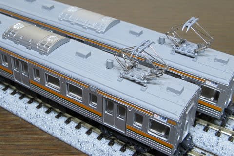 異色グリーン車が特徴です～KATOの東海道線211系2000番台の話