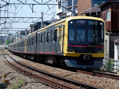 東急電鉄5050系4000番台クハ4010「Shibuya Hikarie号」の側面